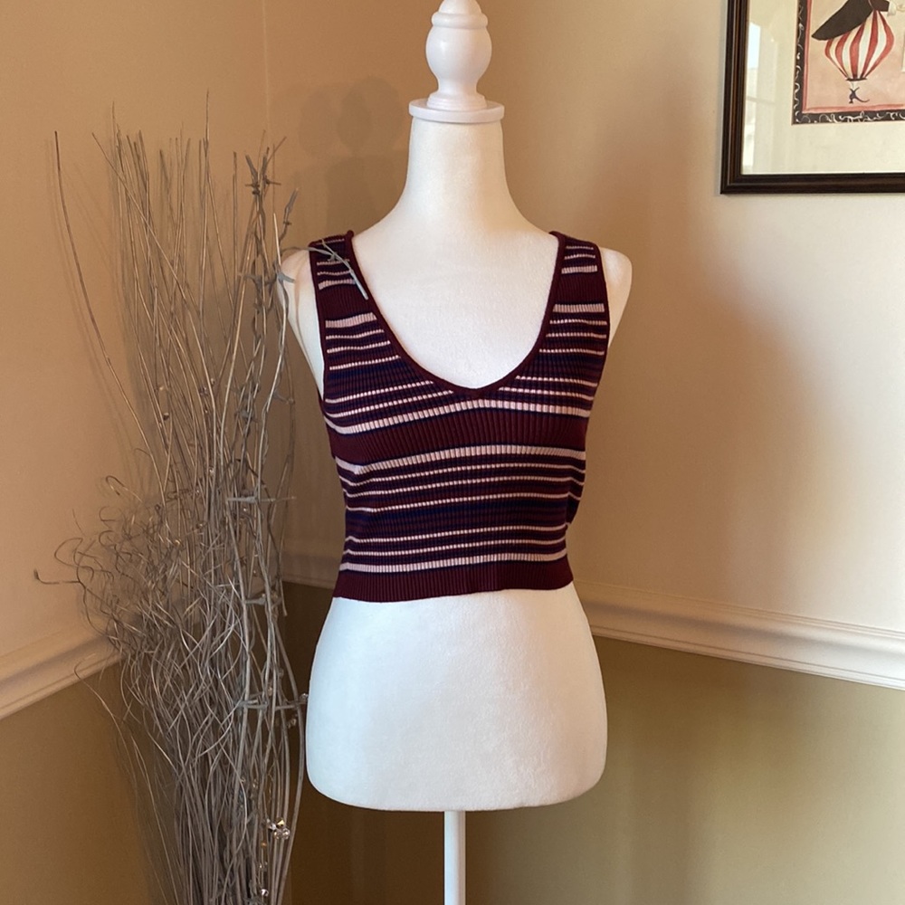 Kendall & Kylie Cropped Sweater Tank